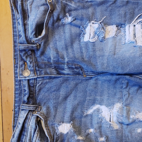 NOBO Juniors mid rise Jean Shorts size 5 - Picture 2 of 4